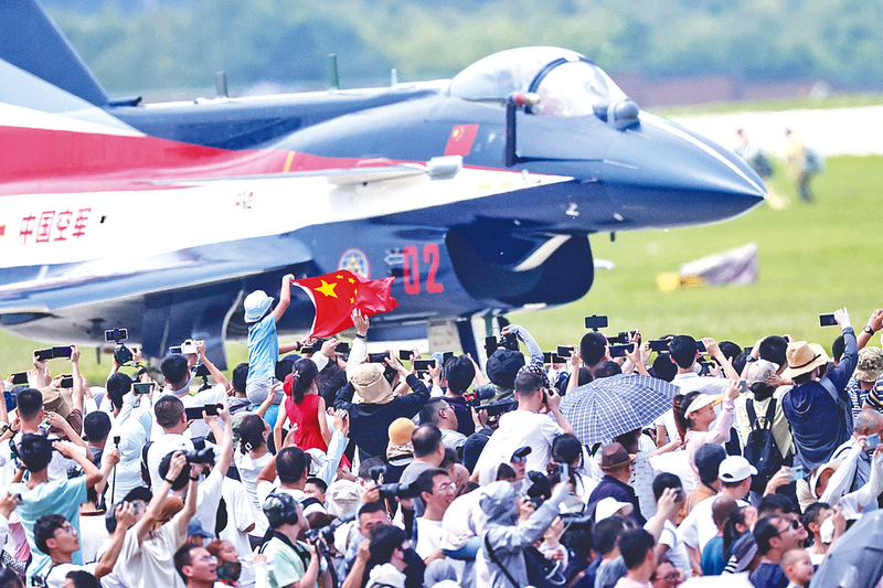 美女被艹免费网站长春航空展迎来首个公众日